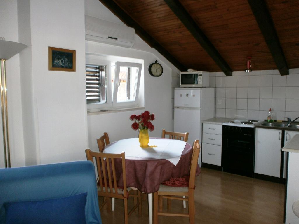 Apartments Ana Old Town ซัฟทัท ภายนอก รูปภาพ